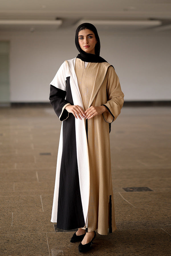 عبايه مفتوحه