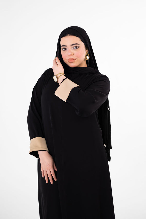 عبايه مغلقه